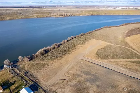 8 Road 63 NE, Moses Lake, WA 98837