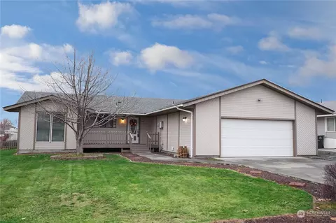 344 N Grape Dr, Moses Lake, WA 98837