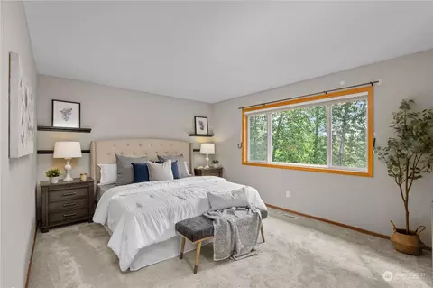 Bedroom - 422 172nd Pl SE, Bothell, WA 98012 photo 1 of 5