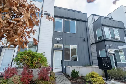 4612 Woodland Park Ave N, Seattle, WA 98103