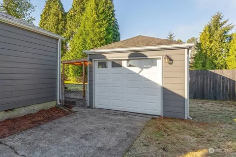 Other - 2437 30th Ave, Longview, WA 98632 photo 3 of 5