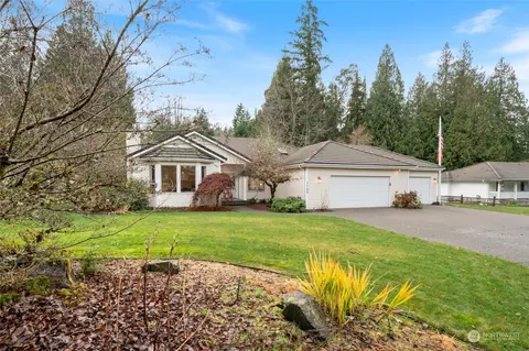 7769 NW Champagne Ln, Bremerton, WA 98312