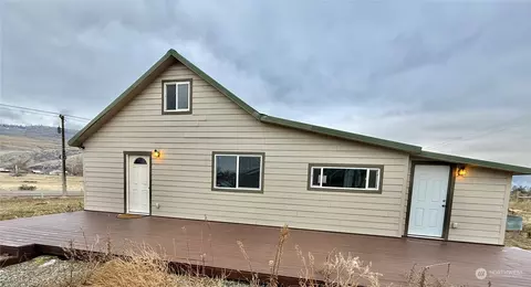 1929 Old Hwy 97, Okanogan, WA 98840