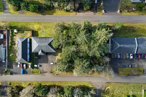 625 Sunset Ave NE, Ocean Shores, WA 98569
