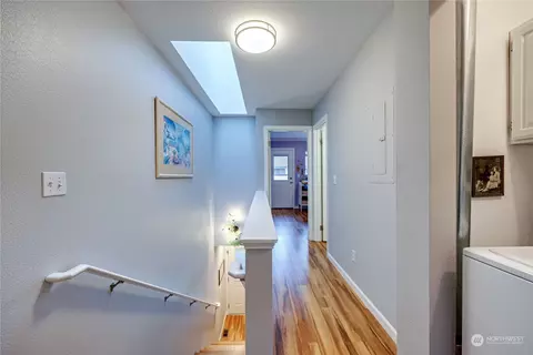 Entry Way - 300 N Sequim Ave #18, Sequim, WA 98382 photo 1 of 1