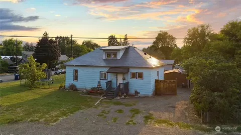 703 W 2nd Ave, Ellensburg, WA 98926