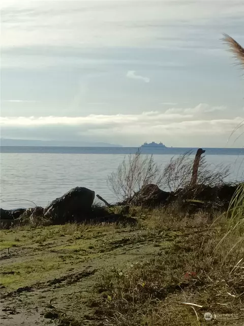 23 H South Beach Dr, Hat Island, WA 98206