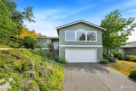 1351 Whatcom St, Bellingham, WA 98229