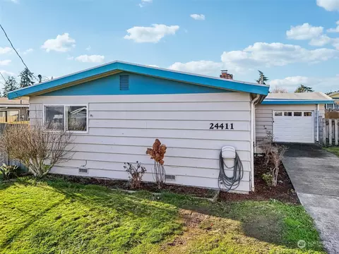 24411 15th Ave S, Des Moines, WA 98198