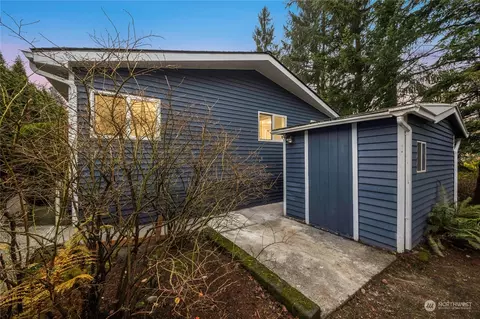17307 Woodcrest Dr NE, Bothell, WA 98011 photo 3