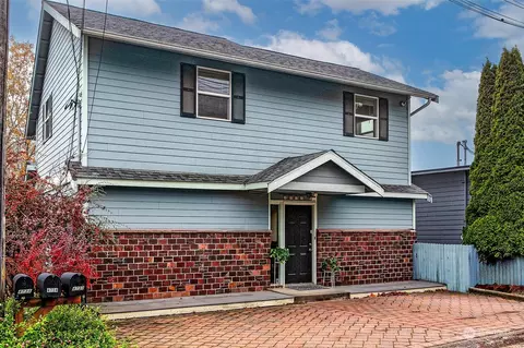 4733 23rd Ave SW, Seattle, WA 98106
