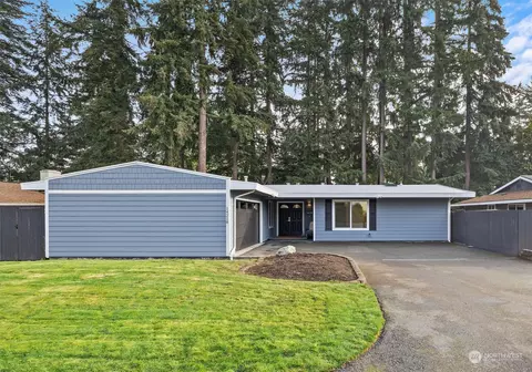 14218 119th Ave NE, Kirkland, WA 98034