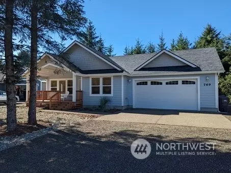 769 Island SE, Ocean Shores, WA 98569