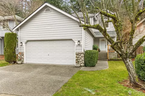 18921 1st Ave SE, Bothell, WA 98012