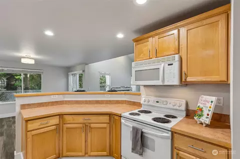 Kitchen - 18921 1st Ave SE, Bothell, WA 98012 photo 1 of 3