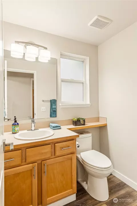 Bath - 18921 1st Ave SE, Bothell, WA 98012 photo 1 of 4