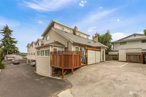 9480 Olson Pl SW #A, Seattle, WA 98106