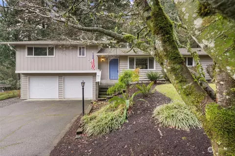 4223 Park Dr SW, Olympia, WA 98512