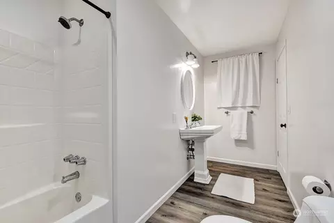 305 34th Ave E, Seattle, WA 98112 photo 12