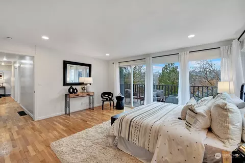 305 34th Ave E, Seattle, WA 98112 photo 15