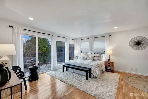 305 34th Ave E, Seattle, WA 98112 photo 13