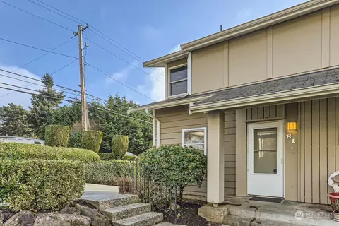 18532 52nd Ave W #E1, Lynnwood, WA 98037