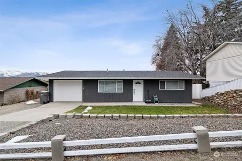 538 N Larch, East Wenatchee, WA 98802