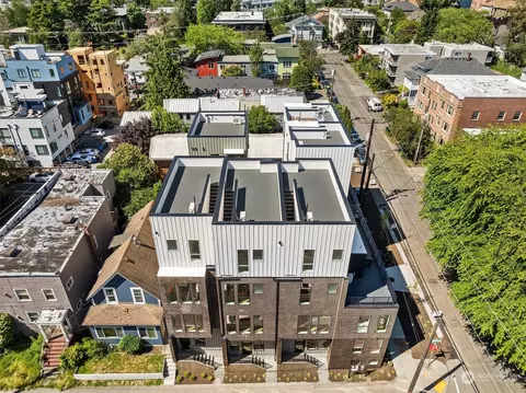 207 11th Ave E, Seattle, WA 98102 photo 24