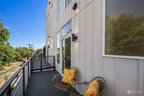 207 11th Ave E, Seattle, WA 98102 photo 11