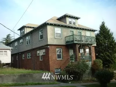 1808 E John St, Seattle, WA 98112 photo 1