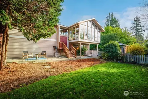 8435 NE 178th St, Bothell, WA 98011