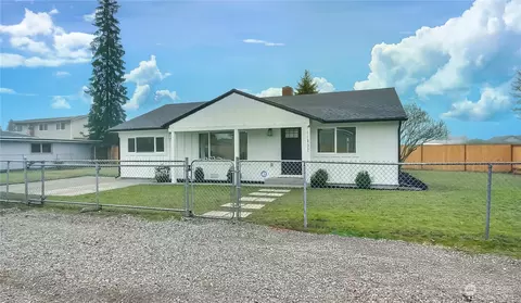 11402 Sheridan Ave S, Tacoma, WA 98444