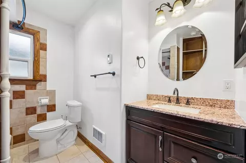 806 Valley Ave E, Sumner, WA 98390 photo 15