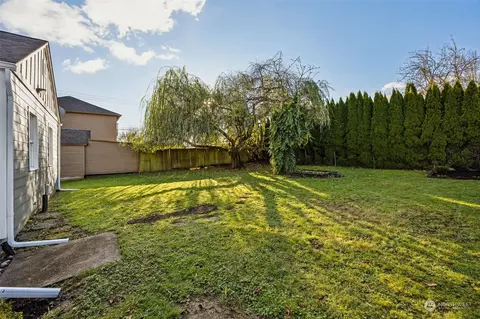 806 Valley Ave E, Sumner, WA 98390 photo 18
