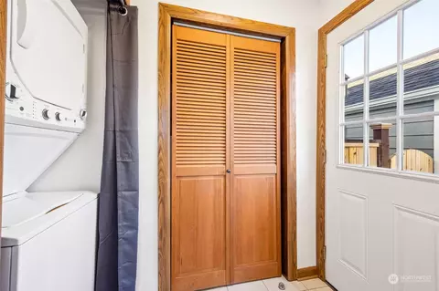 806 Valley Ave E, Sumner, WA 98390 photo 13