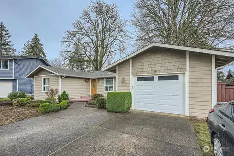 12910 SE 158th Pl, Renton, WA 98058