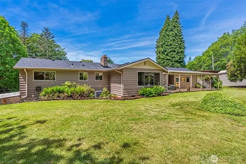 309 E State Route 4, Cathlamet, WA 98612