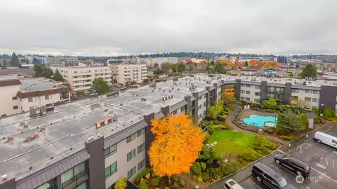 11300 1st Ave NE #220, Seattle, WA 98125