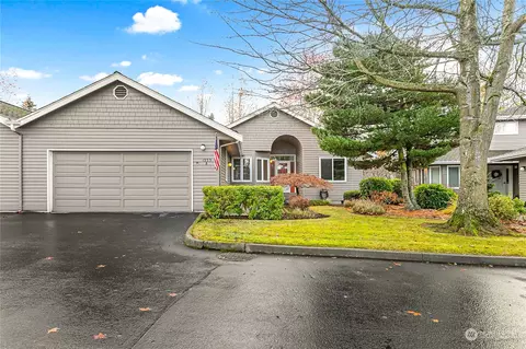 1223 E Village Ln #B, Bellingham, WA 98226