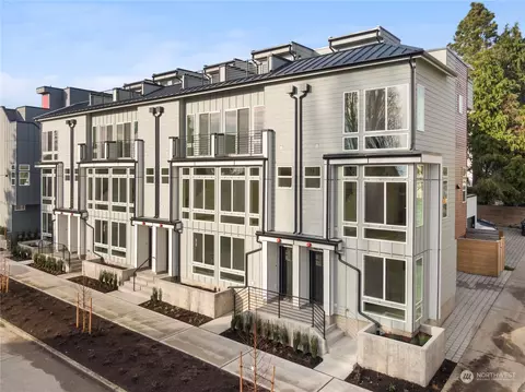 1216 NW 83rd St, Seattle, WA 98117