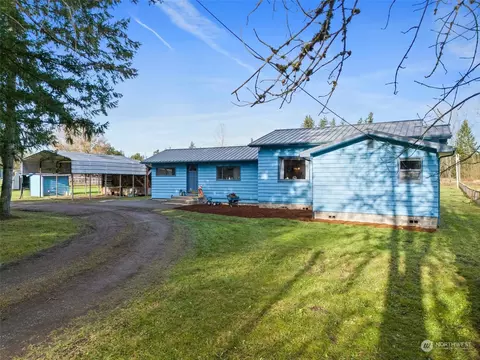 21650 Sweeney Rd SE, Maple Valley, WA 98038