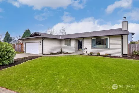 1507 10th Ave SE, Puyallup, WA 98372