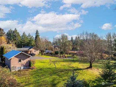 Exterior - 322 Stearns Rd, Chehalis, WA 98532 photo 12 of 14