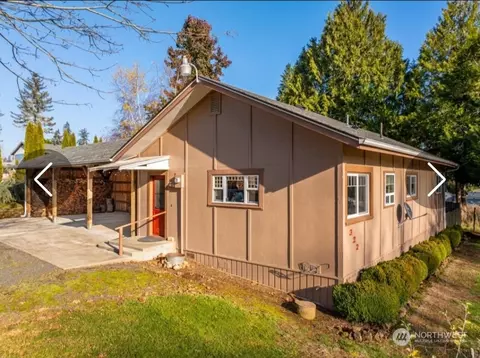 Exterior - 322 Stearns Rd, Chehalis, WA 98532 photo 2 of 14