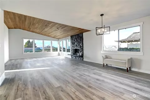 1008 C Ave S, Edmonds, WA 98020 photo 9