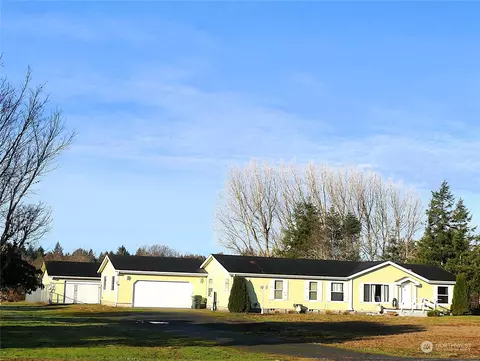 7851 Sandridge Rd, Long Beach, WA 98631
