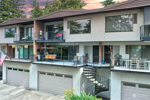 17812 2nd Ave SW, Normandy Park, WA 98166