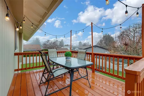 719 Melody Ln, Enumclaw, WA 98022 photo 26