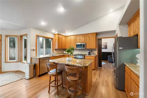Kitchen - 14716 155th St E, Orting, WA 98360 photo 2 of 3