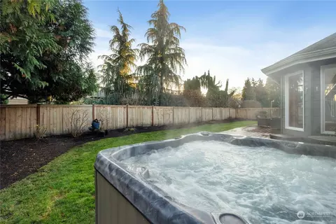 Exterior - 14716 155th St E, Orting, WA 98360 photo 5 of 5